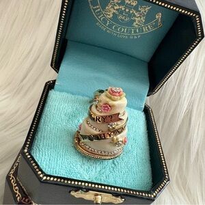 Authentic RARE Juicy Couture Wedding Tiered Cake Charm
